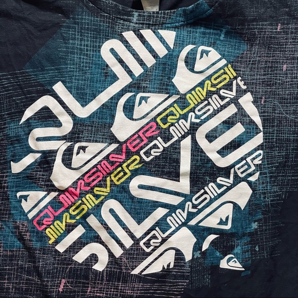 Quicksilver size large black shirt with colorful image on front & blue back logo - Picture 4 of 7